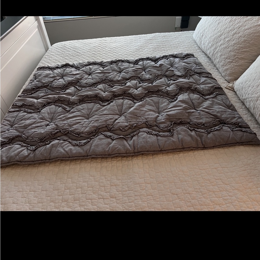 Gray quilted kids blanket